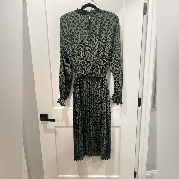 Green leopard with orange midi dress long sleeve size XL - Picture 3 of 5